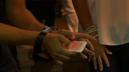 Moroccan Wrist Restraint by Magic World - Trick - Image 4