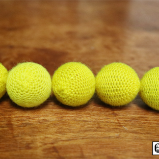 Crochet 5 Ball combo Set (1"/Yellow) by Mr. Magic - Trick