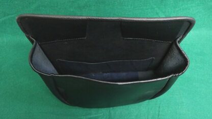 PARLOR POUCH by The Ambitious Card - Trick - Image 3