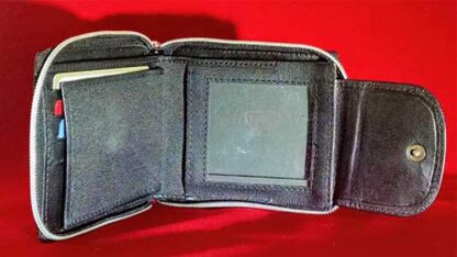 RFA Wallet by Tony Miller - Trick - Image 4