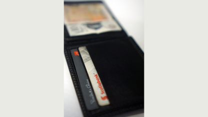 Vortex Magic presents The WEISER WALLET By Danny Weiser - Trick - Image 2
