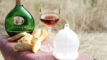 OUTDOOR WINE GLASS by JL Magic - Trick - Image 3