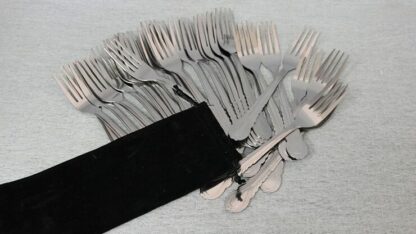 L FORK by Long Long & Bacon Magic - Trick - Image 4