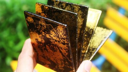 Stardust - Retro Trainers (Gold Flake) by Magic Encarta - Trick - Image 2