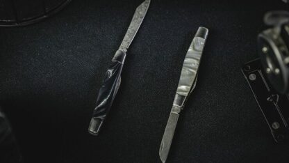 ARTISAN COLOR-CHANGING KNIVES BY TCC - Image 3