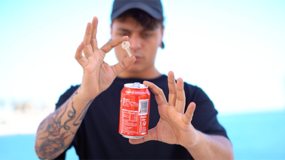 SOLID (Gimmicks and Online Instructions) by Juan Capilla and Julio Montoro  - Trick - Image 2