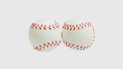 Steel in Base (2 Balls) by Leo Smetsers - Trick - Image 2