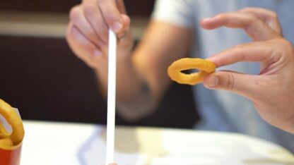 Linking Onion Rings (Gimmicks and Online Instructions) by Julio Montoro Productions  - Trick - Image 4