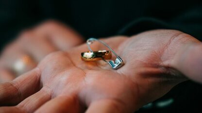 Shrapnel (Gimmicks and Online Instructions) by Kim Andersen - Trick - Image 5