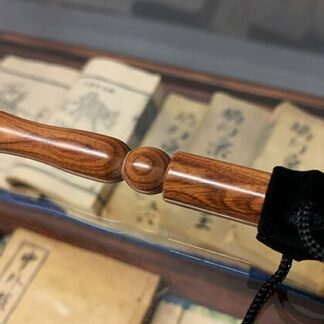 Wooden wand PRO (Bold Brown) by Harry He & Bacon Magic - Trick