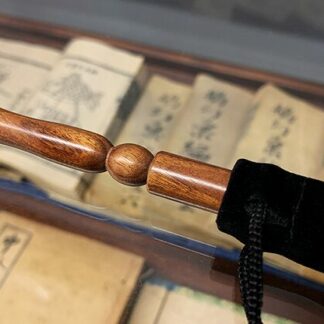Wooden wand PRO (Standard Brown) by Harry He & Bacon Magic - Trick