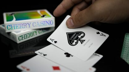 Cherry Casino Sands Mirage (Holographic) Playing Cards - Image 6