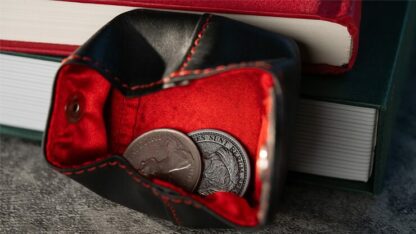 COLOR CODE COIN PURSE RED by Bob Kohler - Trick - Image 2