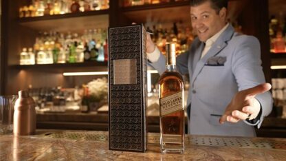 The Appearing Bottle by George Iglesias & Twister Magic - Trick - Image 2