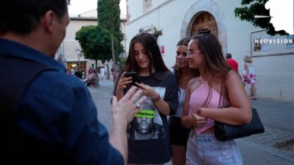 Neovision iPhone AND Android  (Gimmicks and Online Instruction) by Mariano Goni - Trick - Image 4