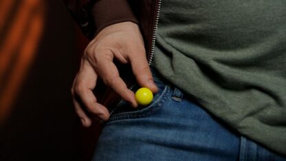 Bounce no Bounce Balls YELLOW by Murphy's Magic - Trick - Image 3