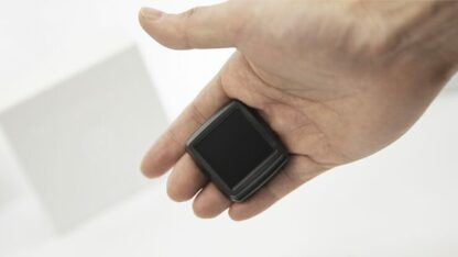 Palm Peeker (Gimmicks and Online Instructions) by PITATA MAGIC - Trick - Image 3