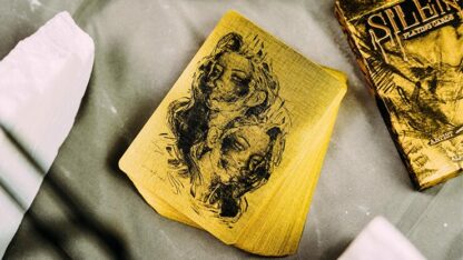 Deluxe Lacquer Collector's Box Set Playing Cards - Image 5