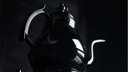 The Chinese Teapot by TCC Magic - Trick - Image 4