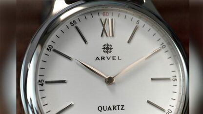 IARVEL WATCH (Silver Watchcase White Dial) by Iarvel Magic and Bluether Magic - Image 5