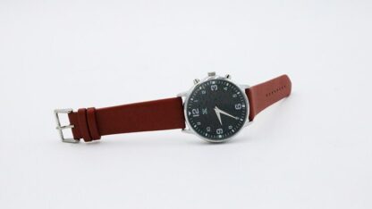 SB Watch 2 (2024) Noir Silver Three - Image 3