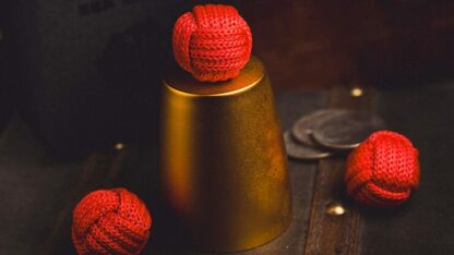 Cupcake 2.0 (Gold Metal) by Milo & Bacon Magic - Image 4