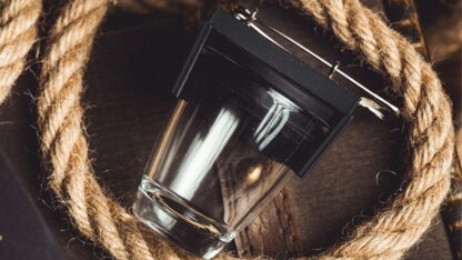 L Holder (Shot Glass) by Long Long & Bacon Magic - Image 3