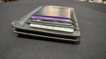 Everyday Wallet by Mark Traversoni - Image 5