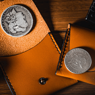 Pocket Portal (Dollar) by Samuel King